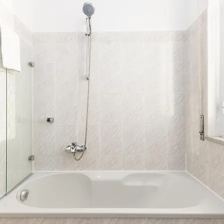 Maison Olivia, Il Tuo Affaccio Sul Mare * Varazze