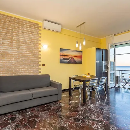 Maison Olivia, Il Tuo Affaccio Sul Mare